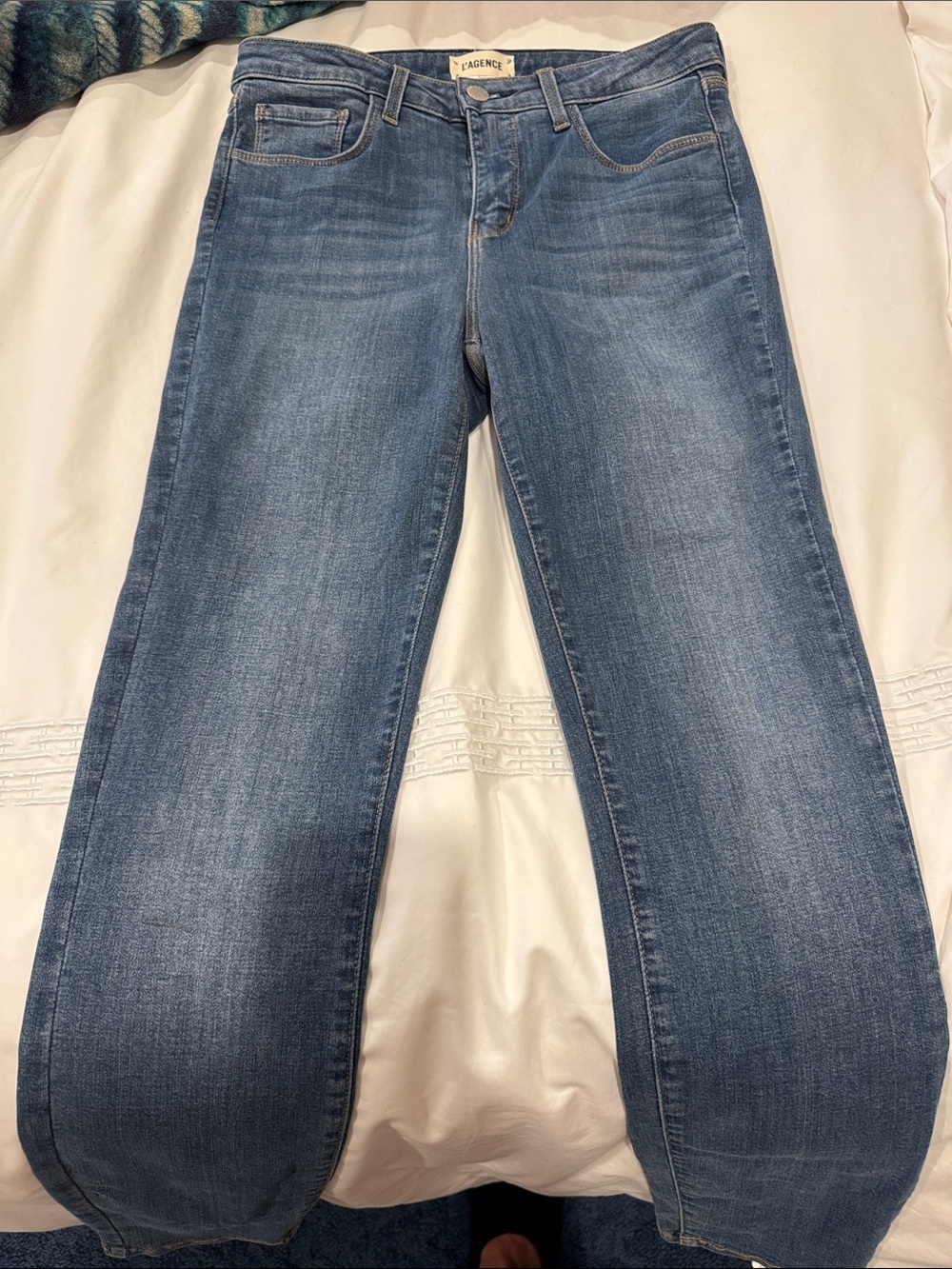 L’Agence Margot Skinny Jeans in Faded Blue Wash